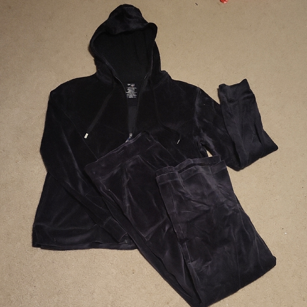 Danskin Now Velour Loungewear Set